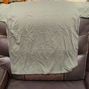 Grey graphic T-shirt